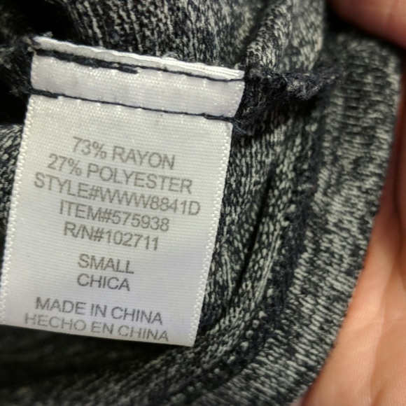 Beautiful soft kimono cowl neck sweater - Picture 3 of 3